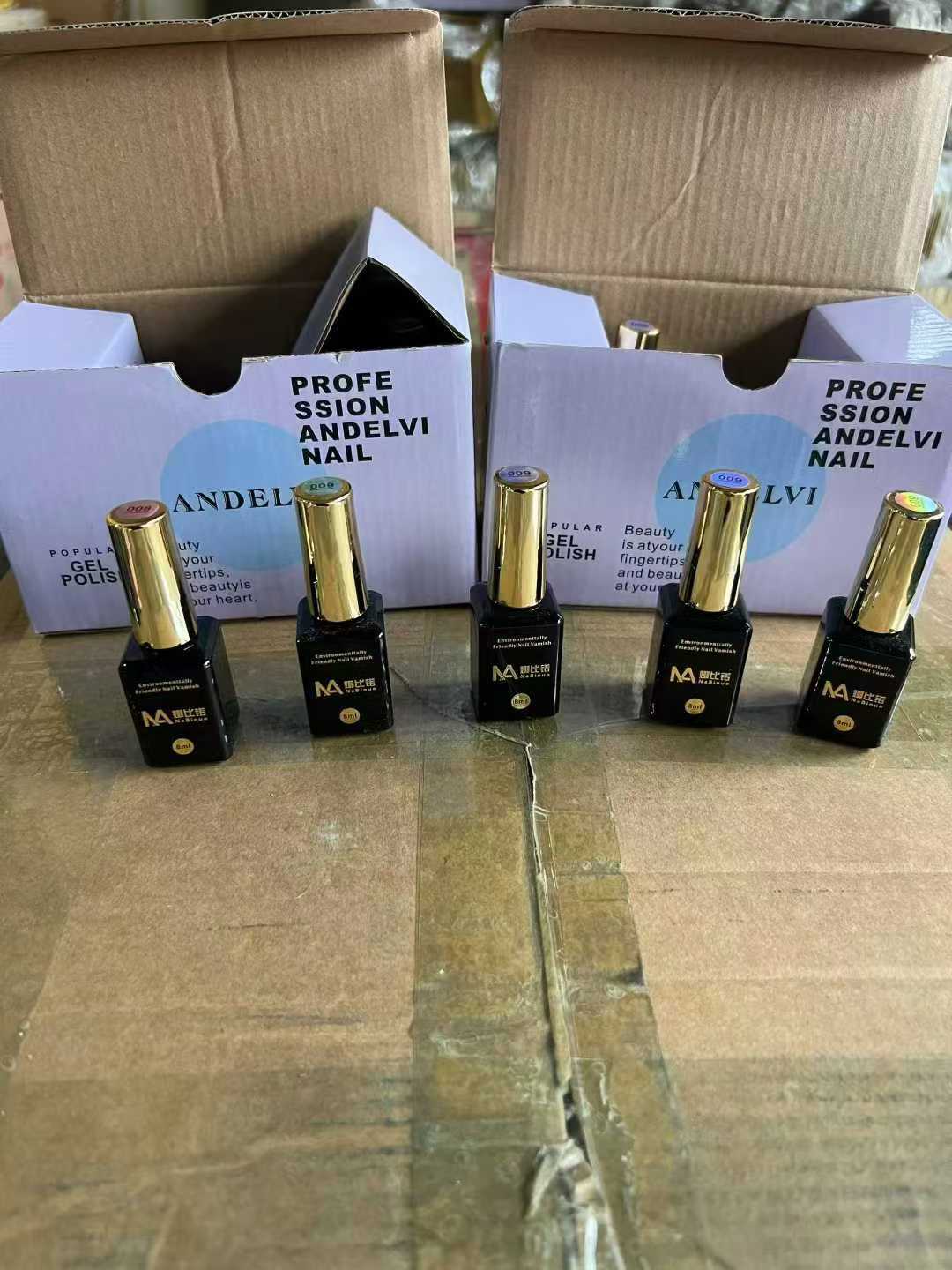 指甲油处理3000瓶，原箱，几个颜色，毛毛钱