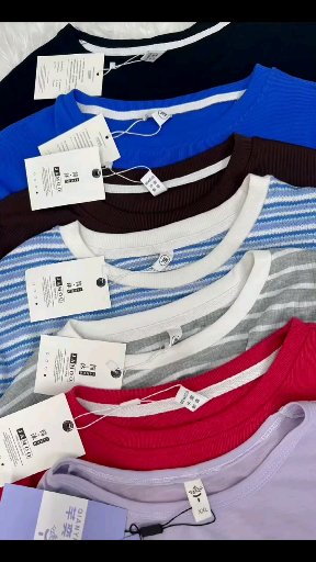 上身短袖[太阳]全清💰4.8，3000件，均码，全部全新独立包装

夏季男女同款新款时尚潮牌宽松休闲短袖，颜色花色多（不仅限图片视频款），大部分后领包边，面料不统一，全部带吊牌，面料柔软舒适，潮咖必备[色]，穿上遮肉显瘦，立体裁剪，弹力面料，宽松版型显白配色，上身绝绝子[666]，✅高性价比，手慢🈚️，100件起分货混配5.8@_@