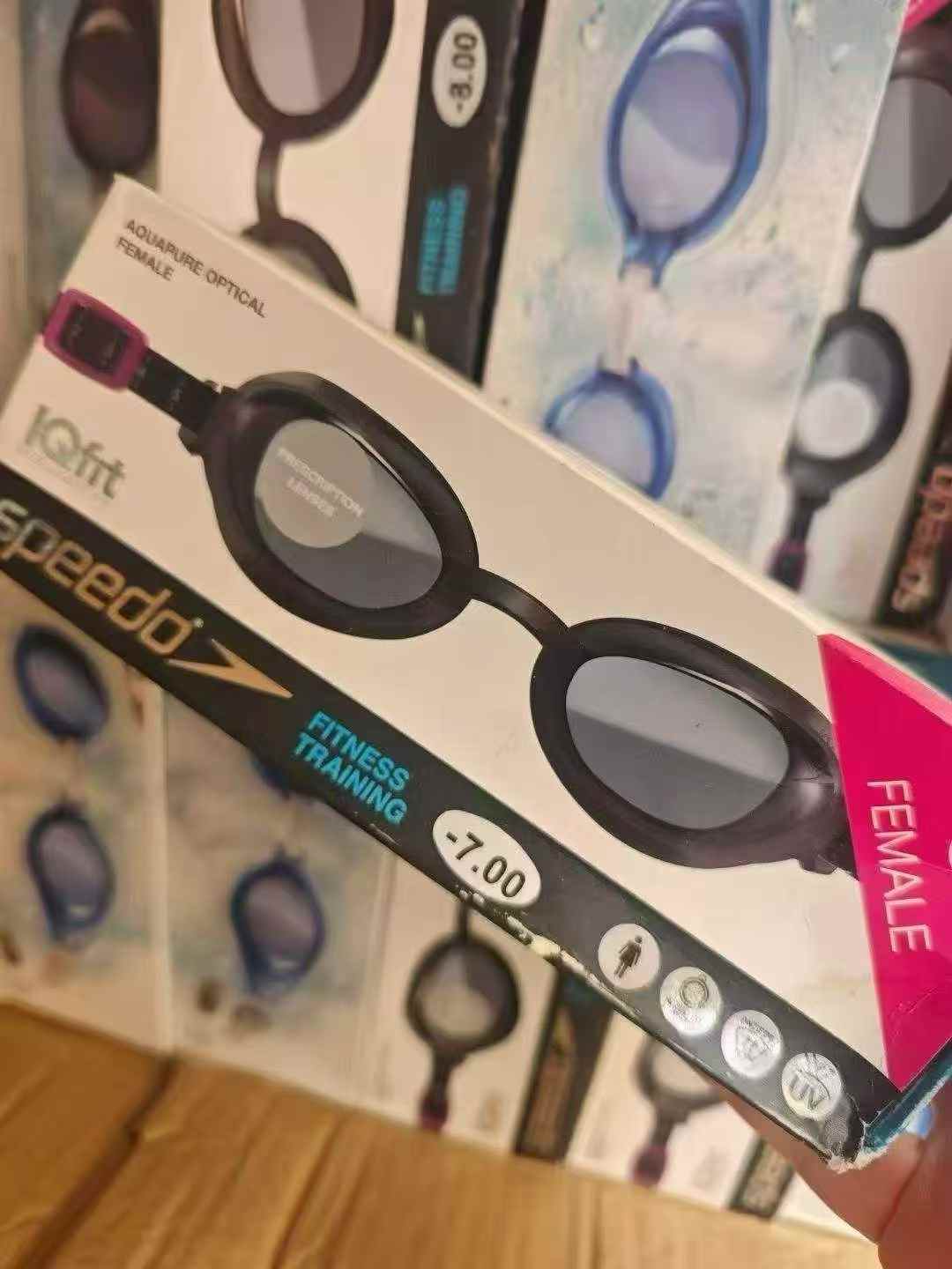 CK  成人防水防雾泳镜，独立盒子包装，适合出口外贸，旅游景区