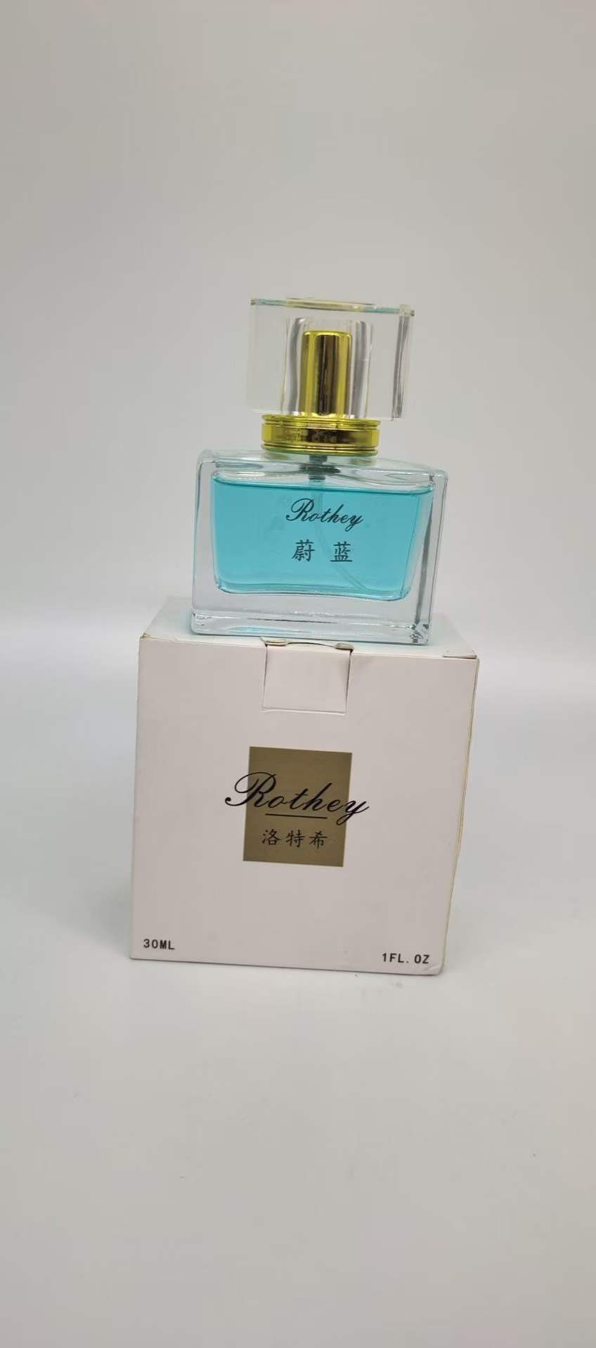 香水4400瓶5个香味、高端货大牌同香、30ml、日期到30年、懂货的来、手慢无、价格低、