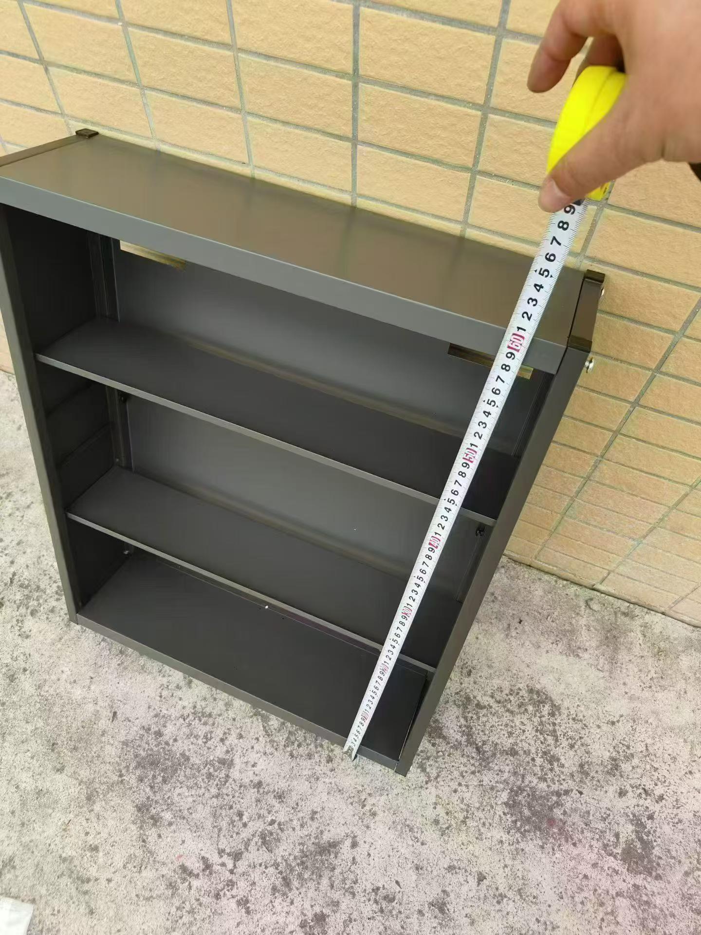 430不锈钢60cm高置物架，免打钉
​宽50黑色100个，重11.4斤
​宽40白色81个，重10斤
​宽30白色21个，重7斤
​大货整整齐齐，对标高，打包价便宜