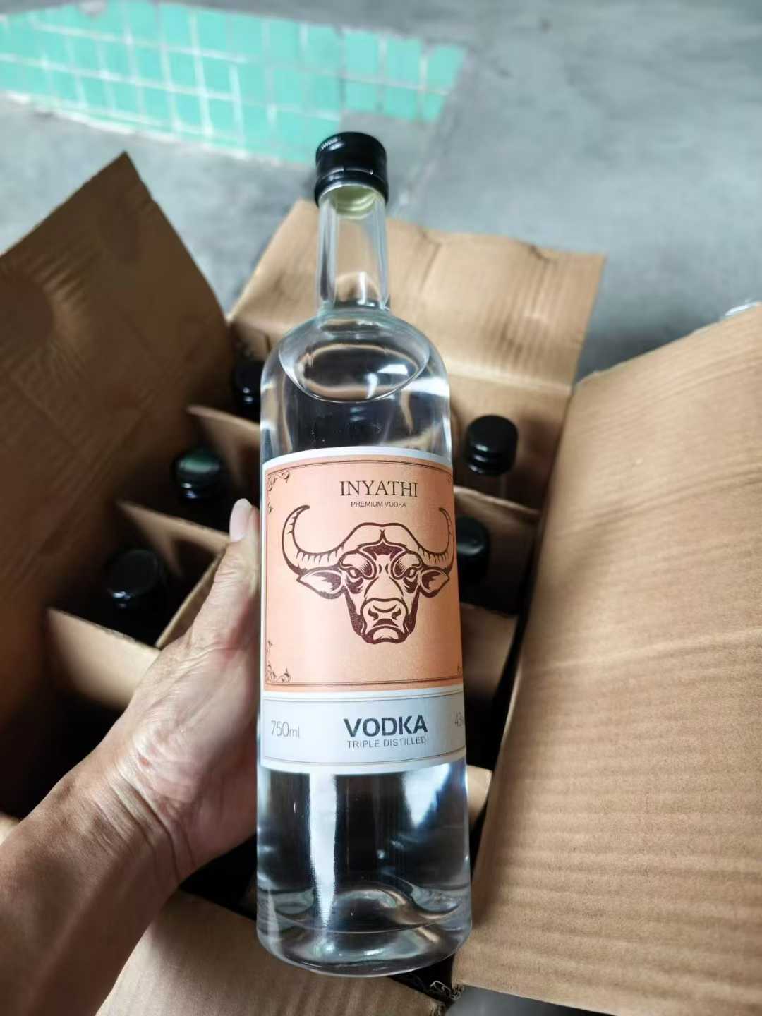 伏特加 酒 4000箱