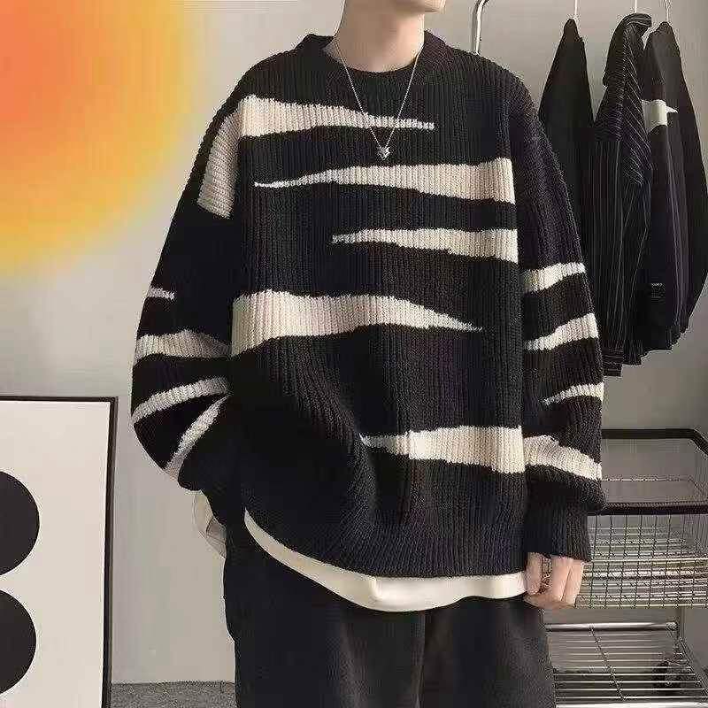 全清7.5💰
🎲🎲👗👗男士新款圆领毛衣针织衫男潮流帅气秋冬季打底衫男士气质休闲上衣，独立包装，300件，尺码M-3XL