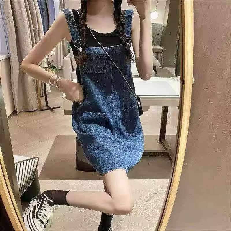 🌿🍇新款宽松显瘦牛仔背带短裙女夏吊带牛仔连衣裙短裙82条全清9.8元，码数S到XL，有码数清单，独立包装[庆祝][庆祝][庆祝]