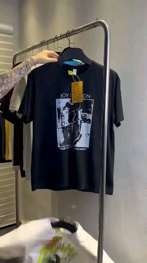 🫎全清6.9       夏季新款男女装纯棉短袖，图案多颜色黑白为主，码数s-3xl，全部独立包装，一共12000件，分货+1